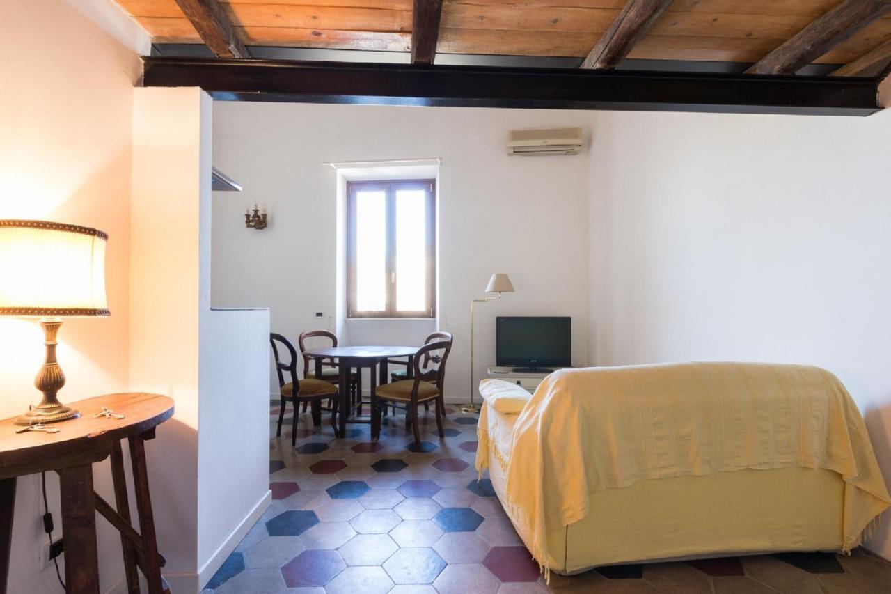 Sunny Apartment Navona Square Рим Екстериор снимка